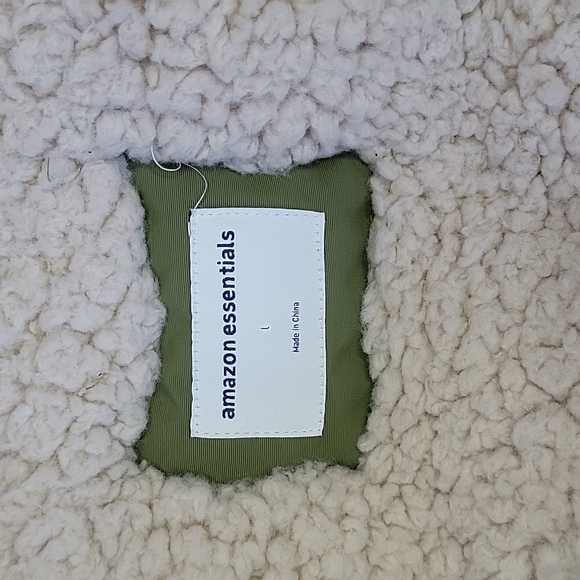 AMAZON ESSENTIALS  WINTER JACKET/ L. - Picture 7 of 11